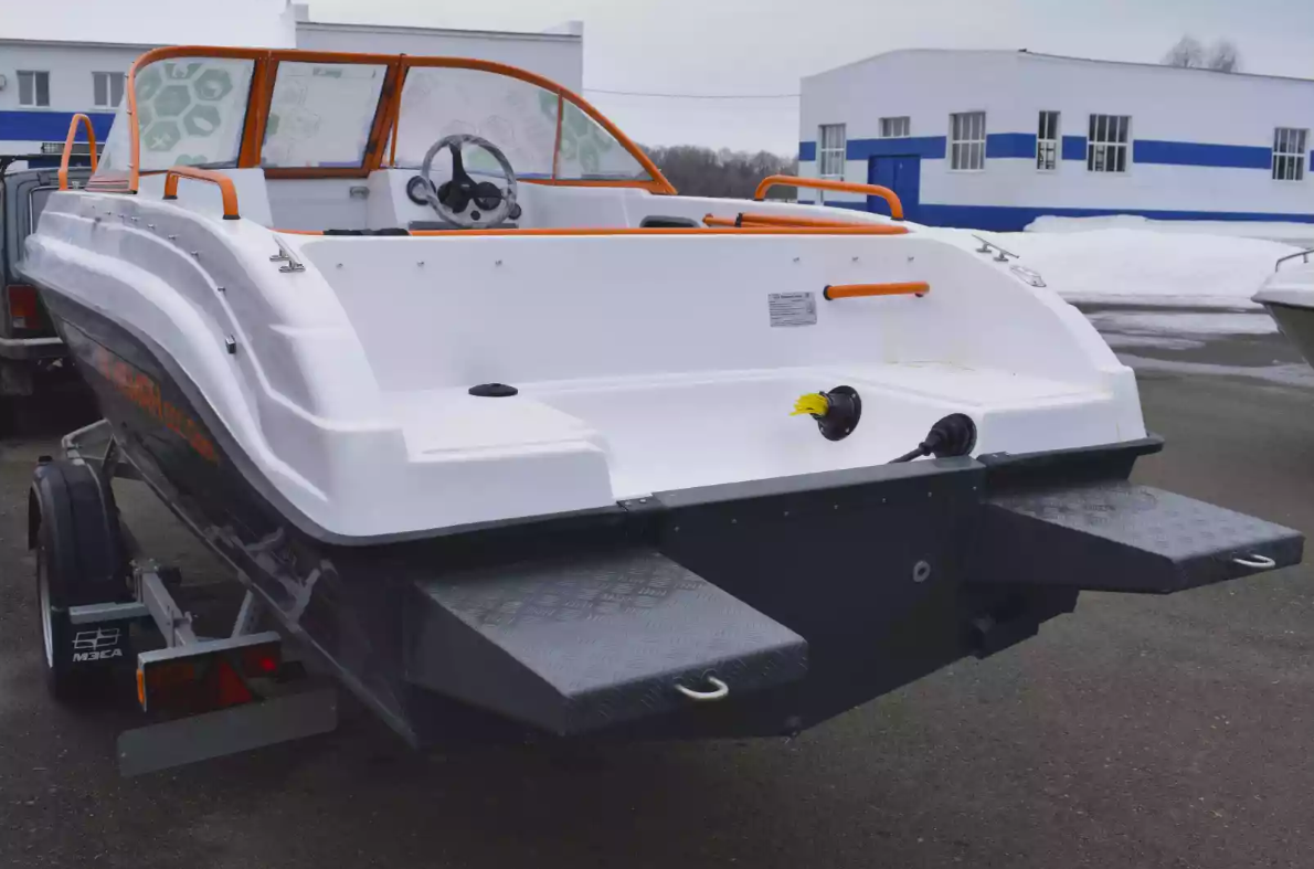 Комбинированный катер Neman-500 Open в Ногинске