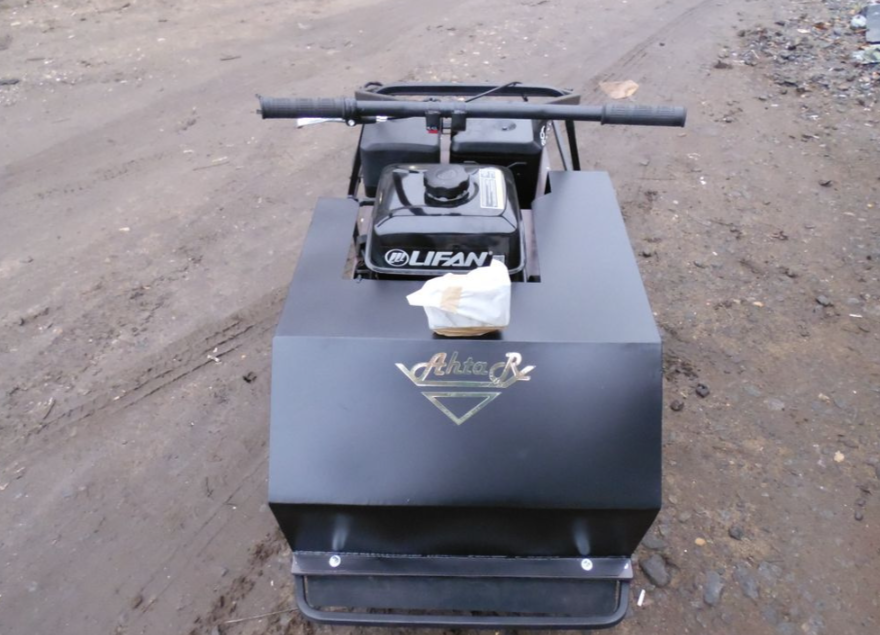 Мотобуксировщик AhtaR Зима 9 л/с с вариатором в Ногинске