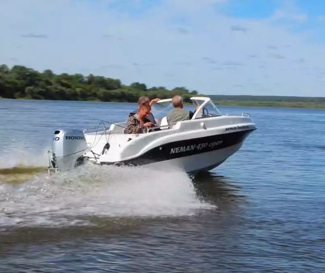 Стеклопластиковый катер Neman-450 Open в Ногинске