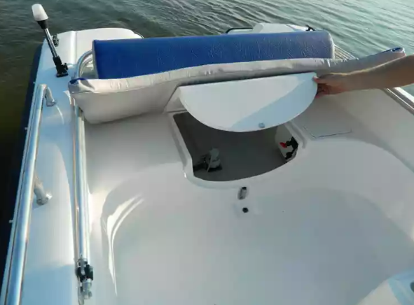 Стеклопластиковый катер Wyatboat-430 M (тримаран) в Ногинске