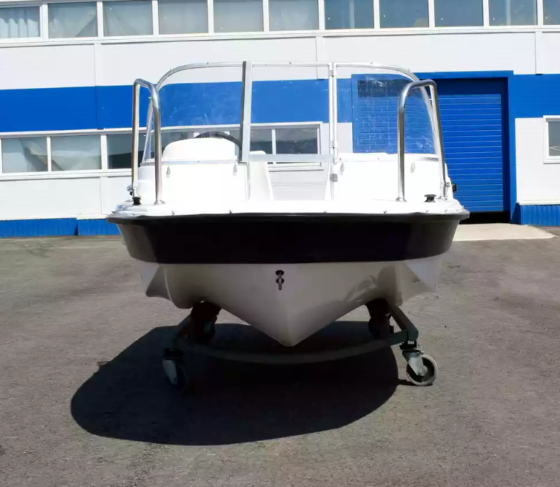 Стеклопластиковый катер Wyatboat-430 DC (тримаран) в Ногинске