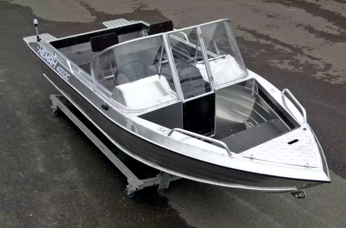 Алюминиевый катер Neman-400 DC в Ногинске