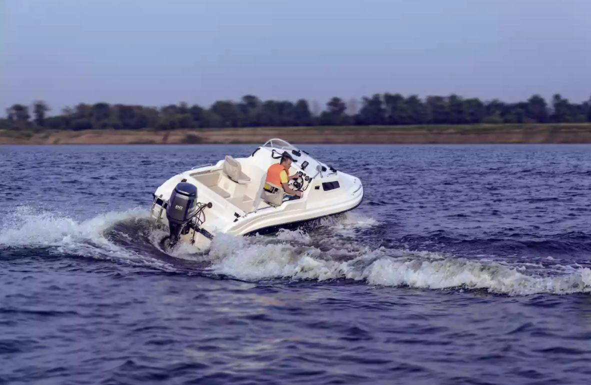 Стеклопластиковый катер Neman-500 в Ногинске