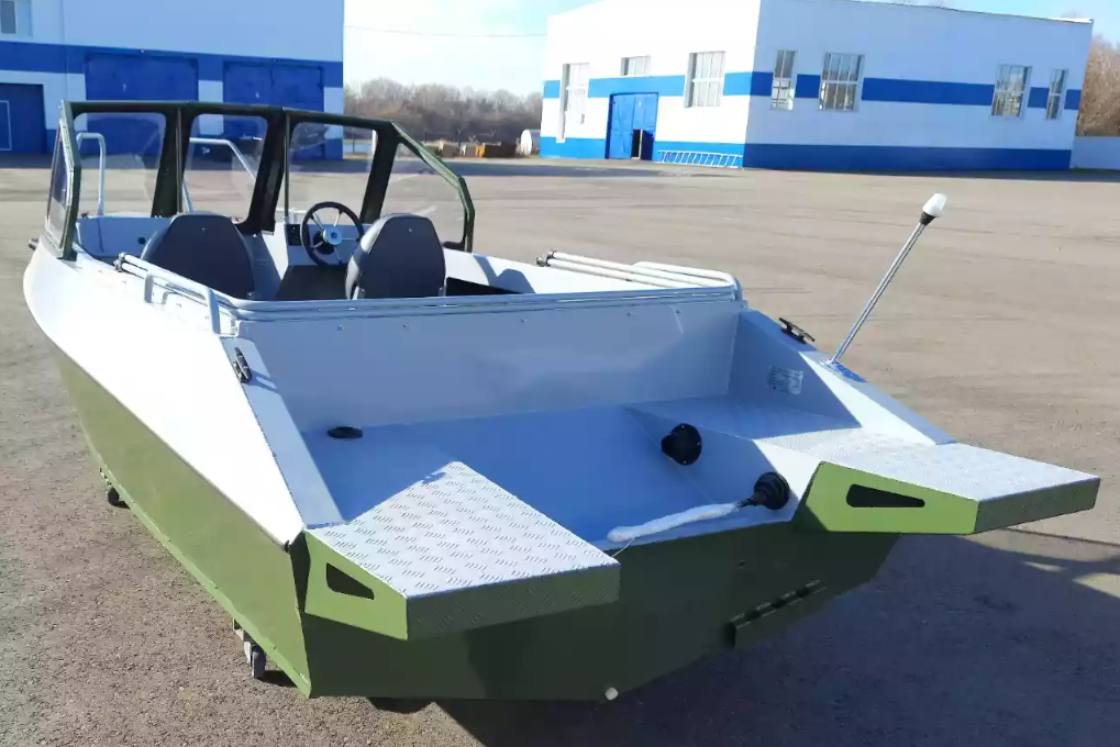 Алюминиевый катер Неман-550 DC Pro в Ногинске