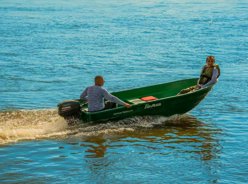 Стеклопластиковая лодка Neman-340 (тримаран) в Ногинске