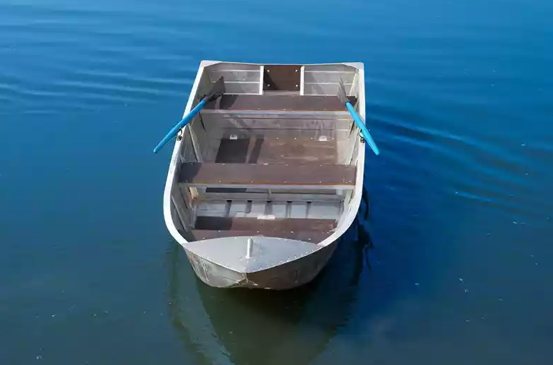 Алюминиевая лодка Вятка-Профи 32 в Ногинске