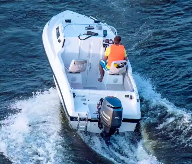 Стеклопластиковый катер Neman-500 в Ногинске