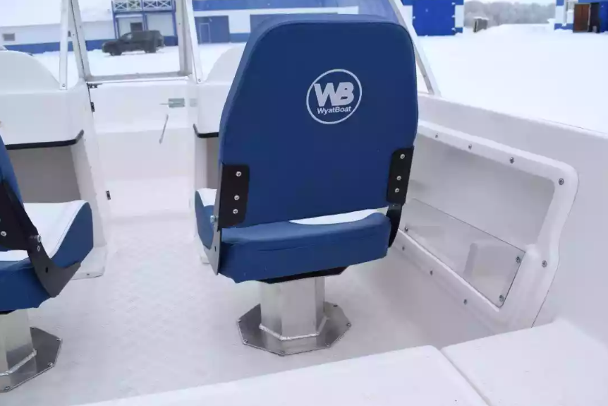 Стеклопластиковый катер Wyatboat-430DCМ (килевая) в Ногинске