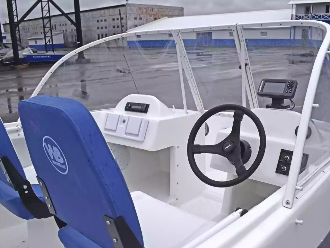 Стеклопластиковый катер Wyatboat-430DCМ (килевая) в Ногинске