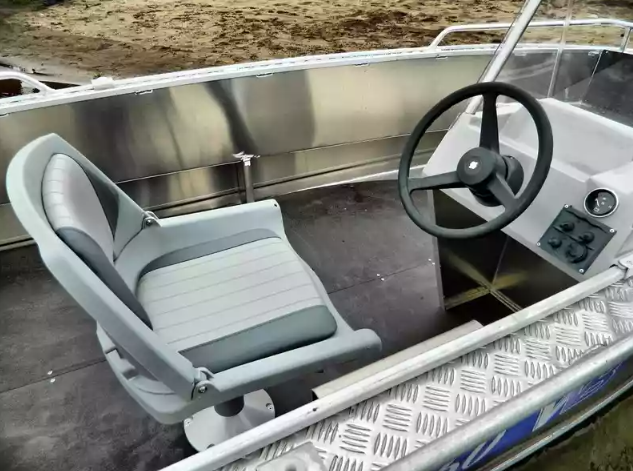 Алюминиевый катер Wyatboat-460 C в Ногинске