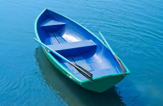 Стеклопластиковая лодка Дельфин в Ногинске