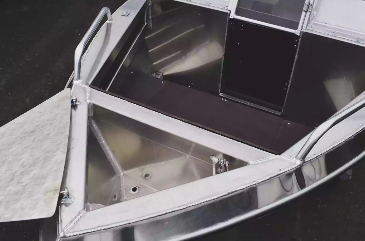 Алюминиевый катер Neman-400 DC в Ногинске