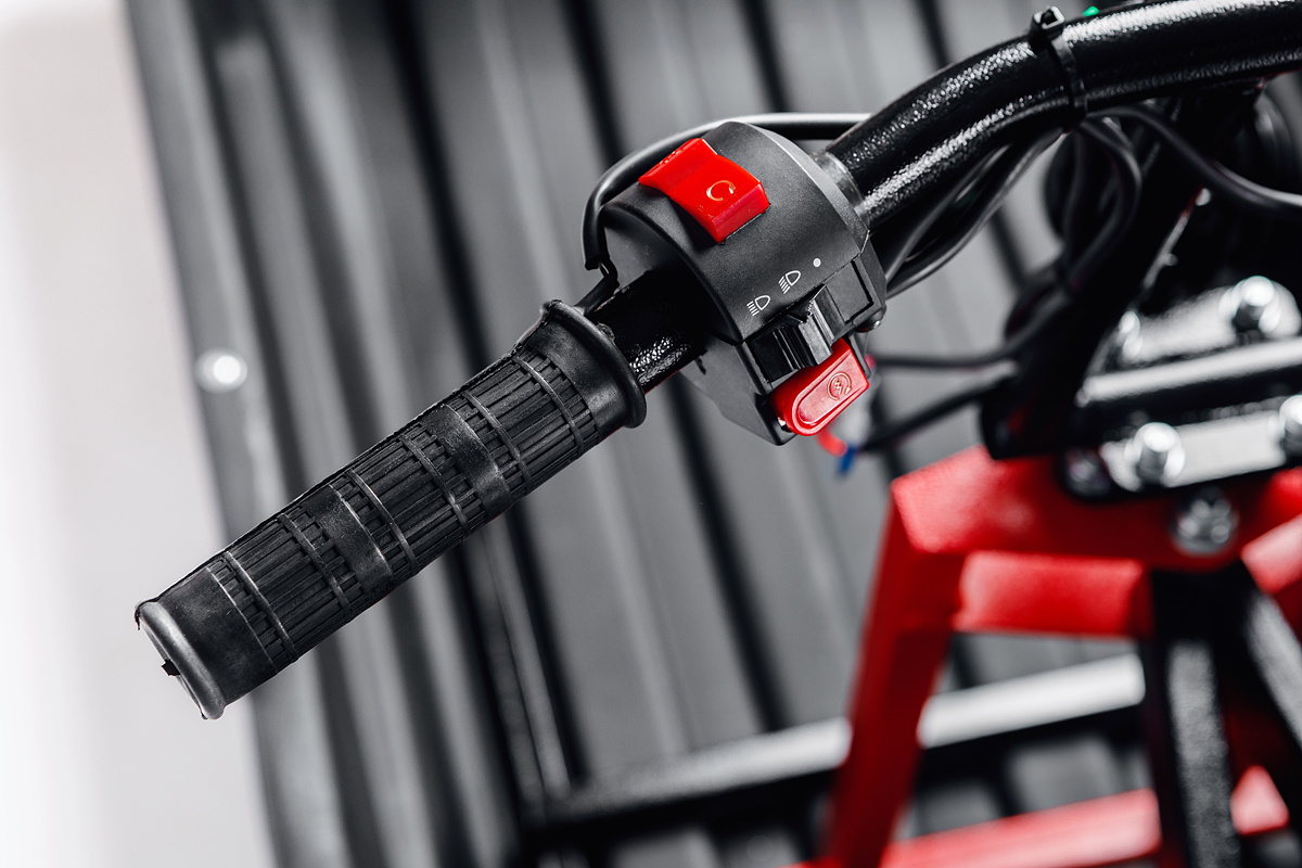 Модуль толкач IKUDZO TERRAIN с подогревом ручек в Ногинске