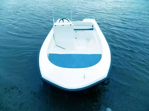 Стеклопластиковый катер Тримаран Wyatboat 430 C в Ногинске