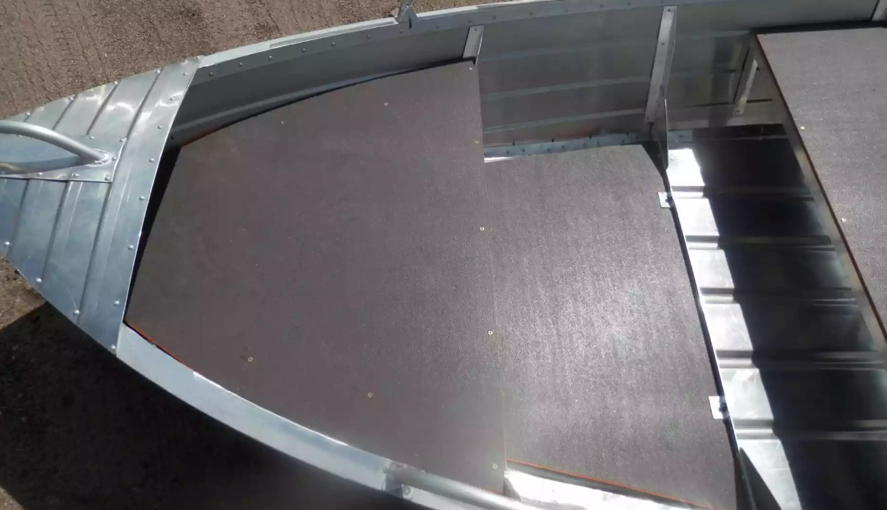 Алюминиевая лодка Вятка-Профи 32 в Ногинске