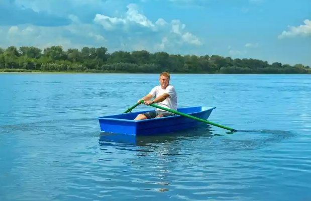 Стеклопластиковая лодка Малютка в Ногинске