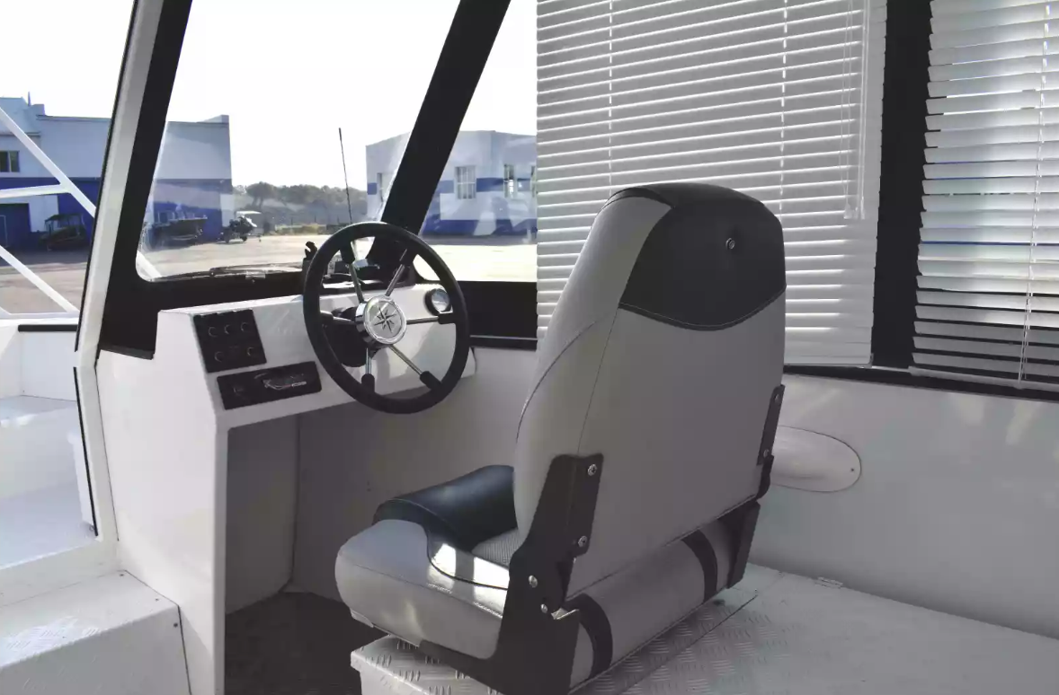 Алюминиевый катер Wyatboat-660 Cabin в Ногинске