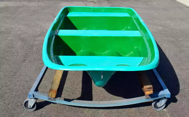 Стеклопластиковая лодка Старт (тримаран) в Ногинске