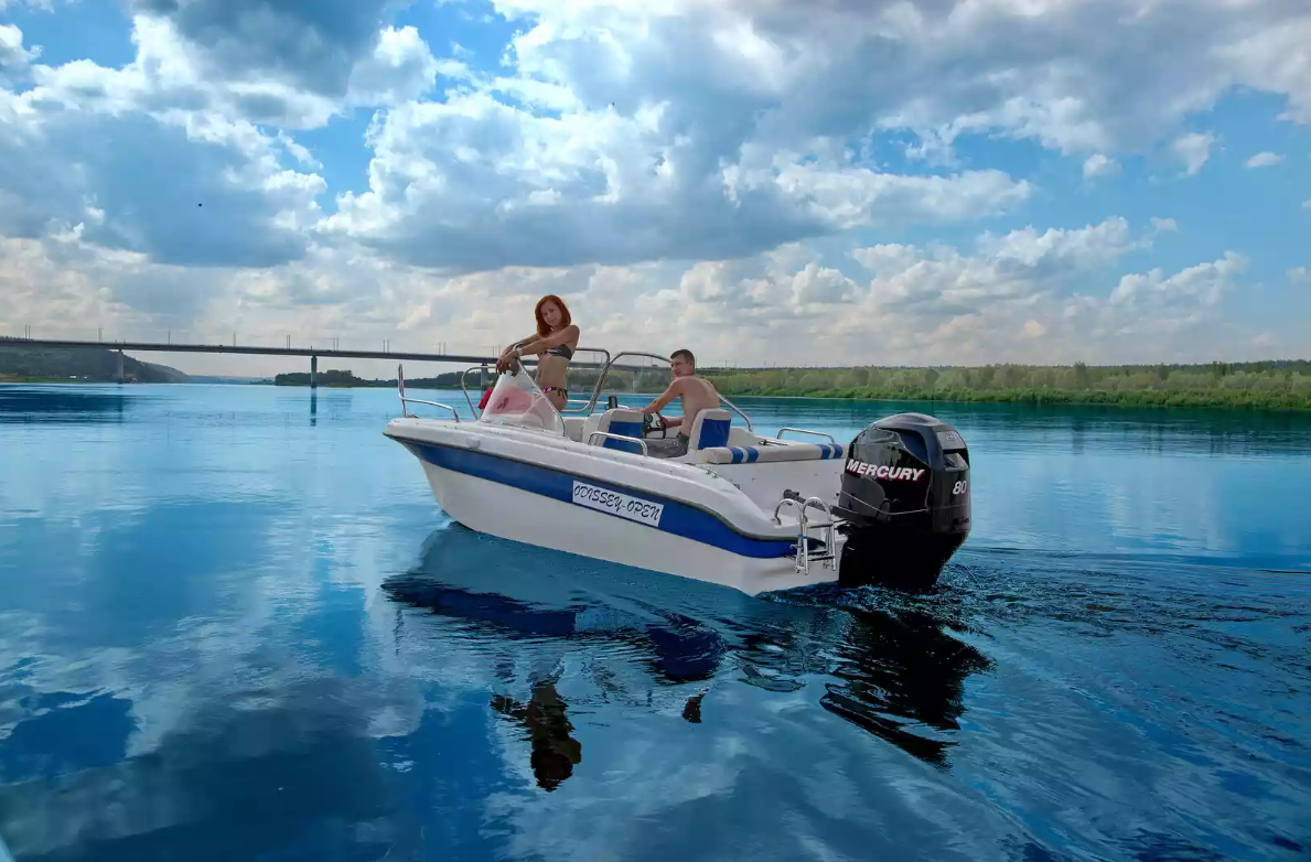 Стеклопластиковый катер Neman-530 Open в Ногинске