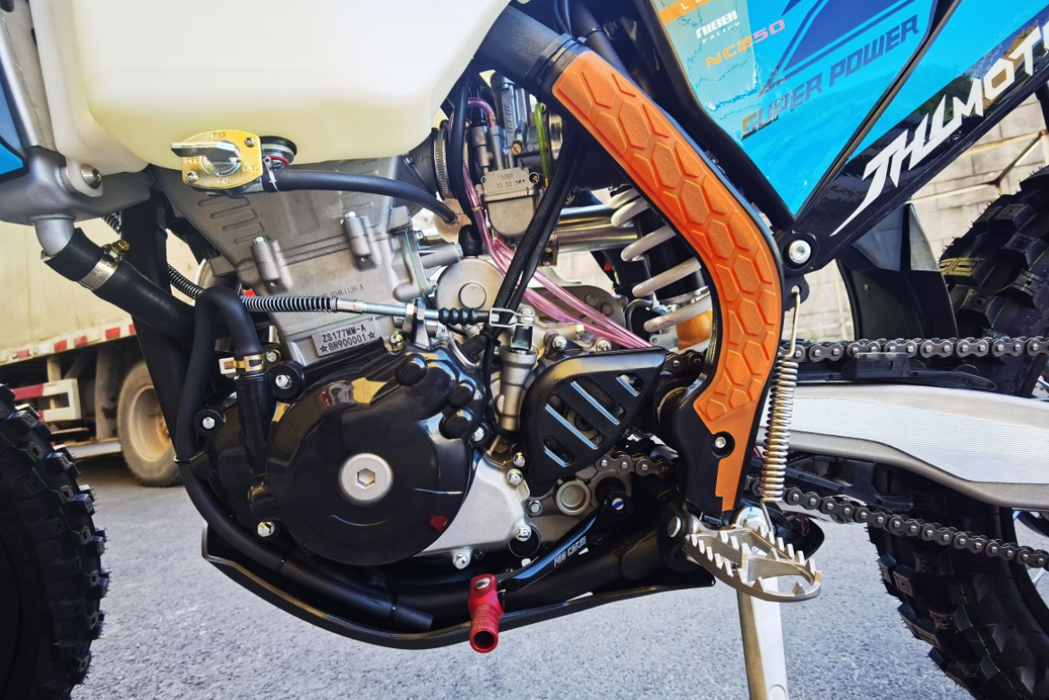 Мотоцикл JHLMOTO JHL Z7 NC250S (177MM-A) в Ногинске