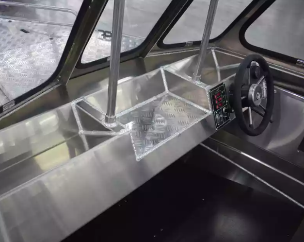 Алюминиевый катер Wyatboat-460 DCM Pro в Ногинске