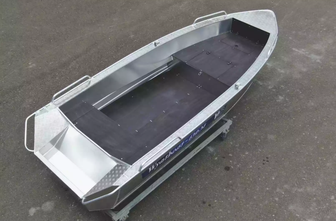 Алюминиевая лодка  Wyatboat-430М FISH в Ногинске