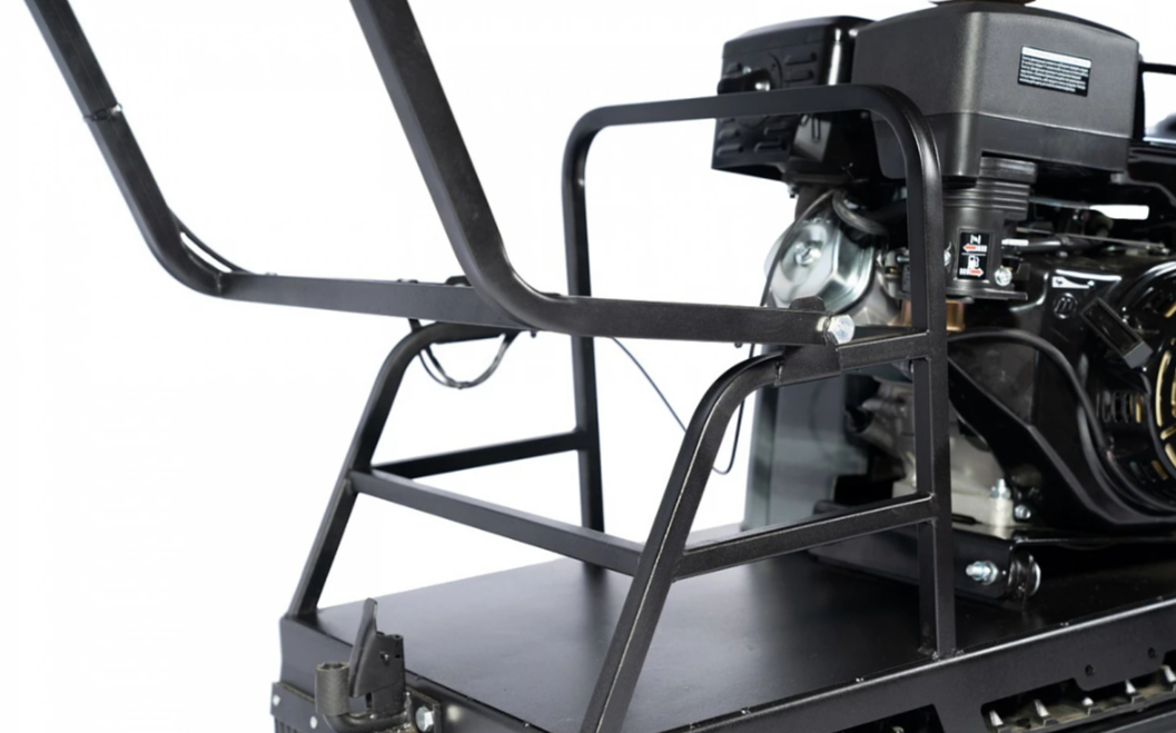 Мотобуксировщик БУРЛАК-M2 LFS 15 л.с. с эл/зап (передний привод, склизы) в Ногинске