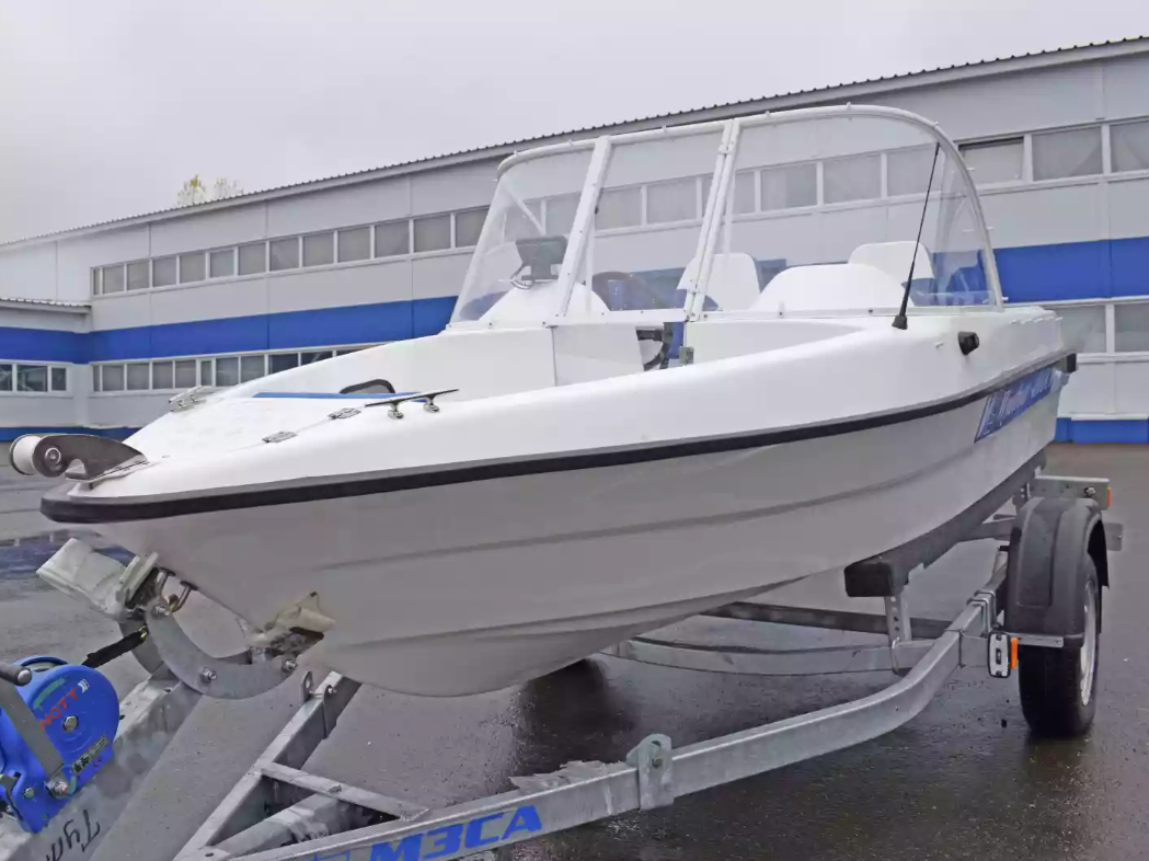 Стеклопластиковый катер Wyatboat-430DCМ (килевая) в Ногинске