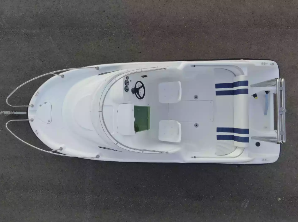 Комбинированный катер Neman-530 с каютой в Ногинске