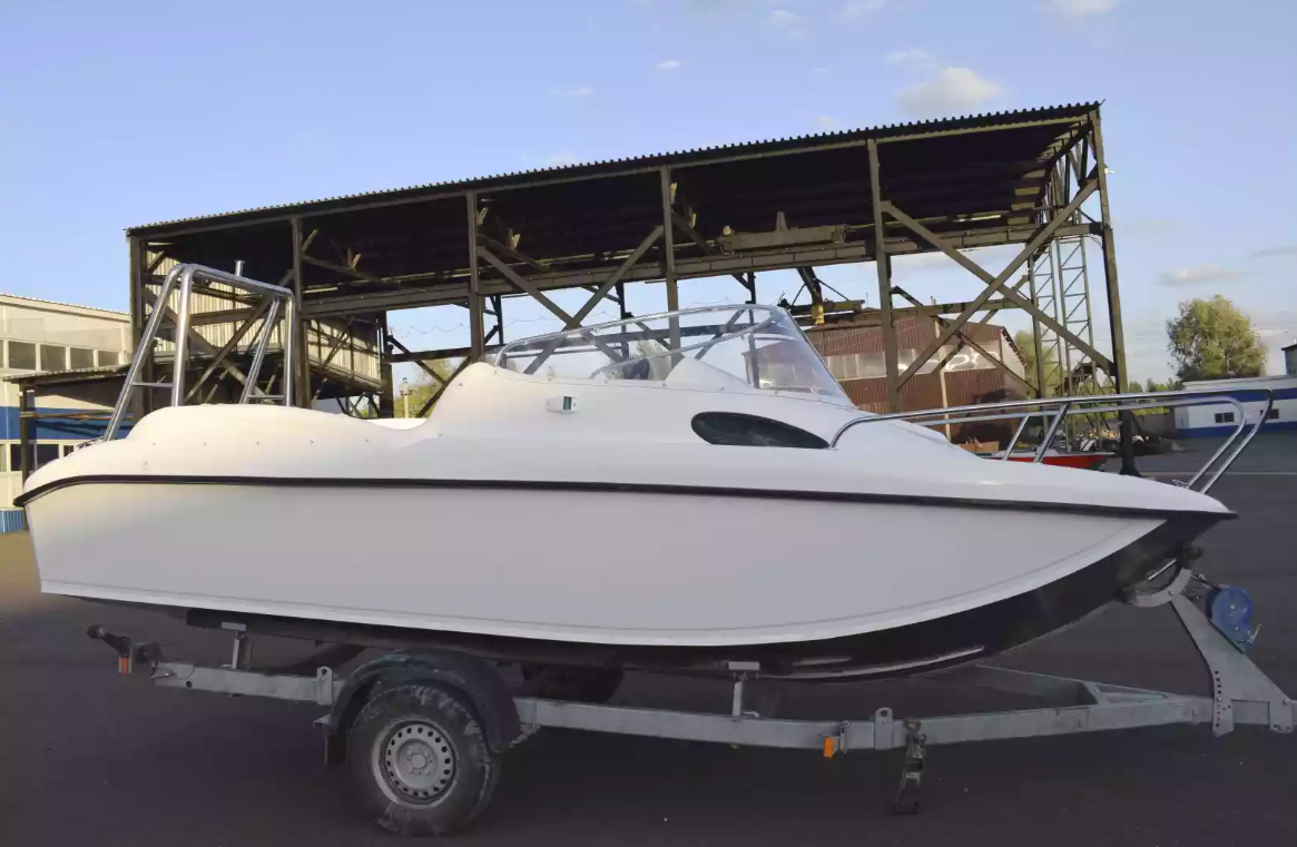 Комбинированный катер Neman-530 с каютой в Ногинске