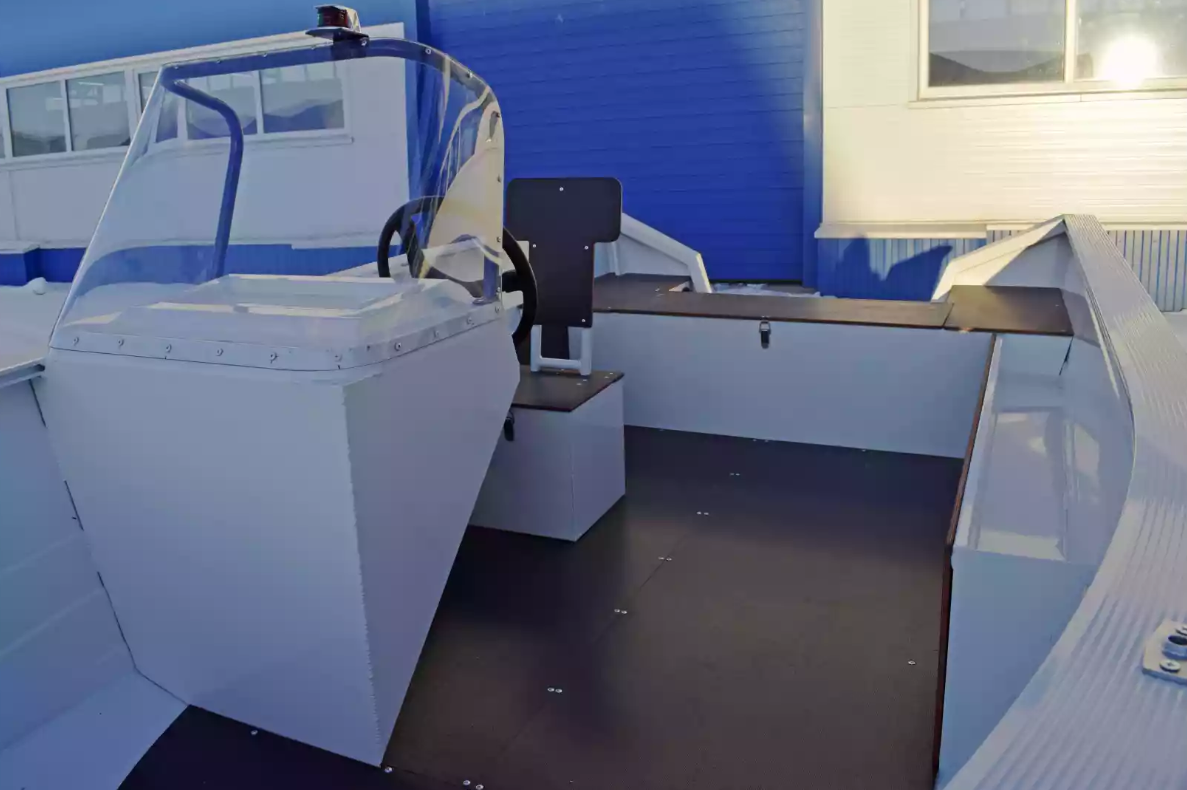 Алюминиевый катер Неман-400 С в Ногинске