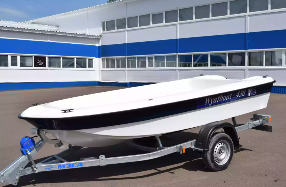 Стеклопластиковая лодка Wyatboat 430 тримаран в Ногинске