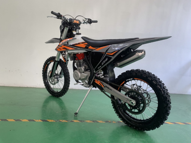 Мотоцикл JHLMOTO JHL LX4 CB300RL (175FMN) в Ногинске