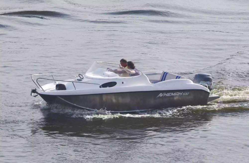 Комбинированный катер Neman-530 с каютой в Ногинске