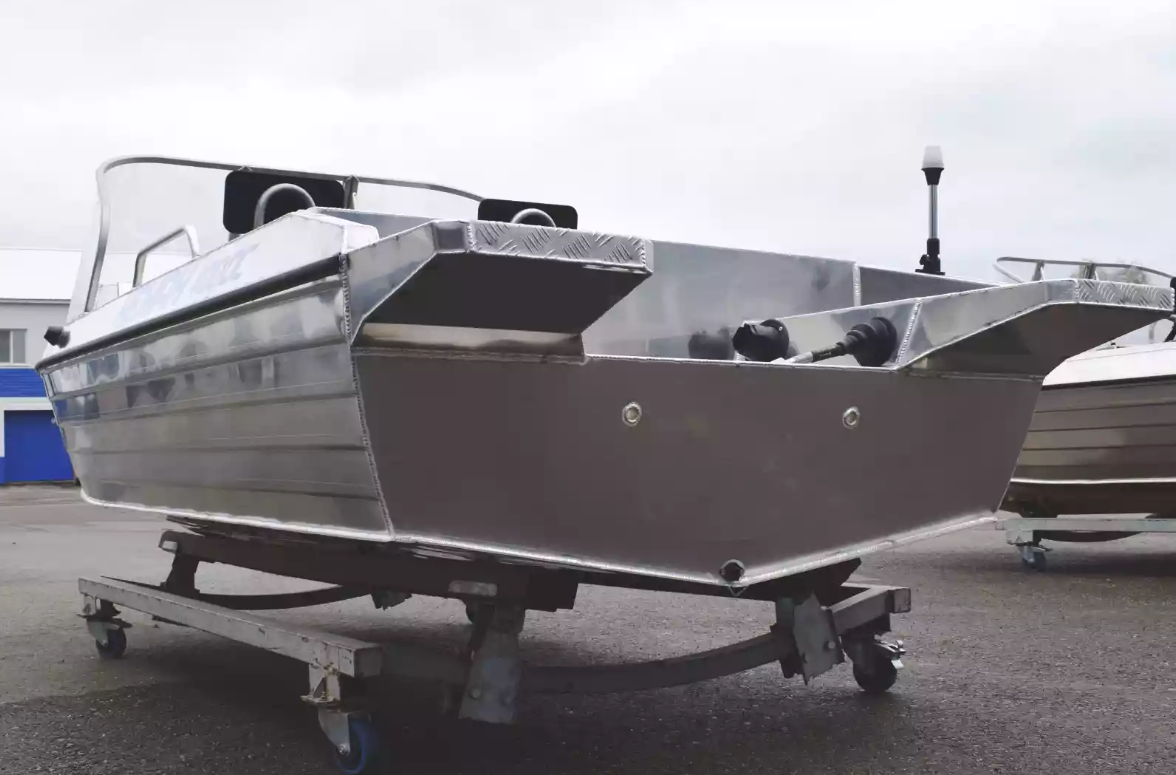 Алюминиевый катер Neman-400 DC в Ногинске
