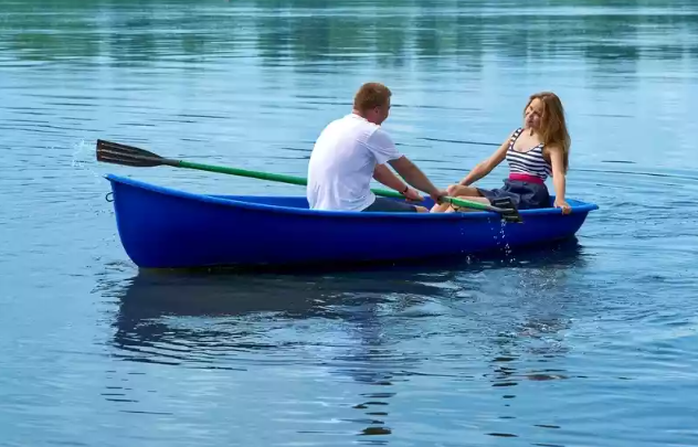 Стеклопластиковая лодка Дельфин в Ногинске