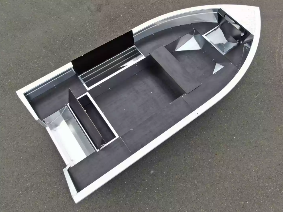 Алюминиевая лодка  Неман-420 в Ногинске