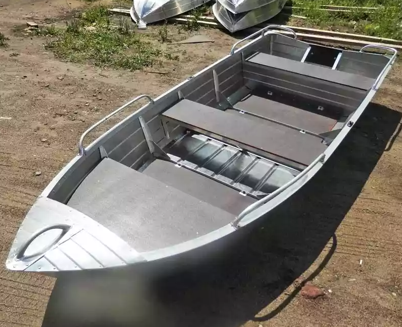 Алюминиевая лодка Вятка-Профи 37 в Ногинске