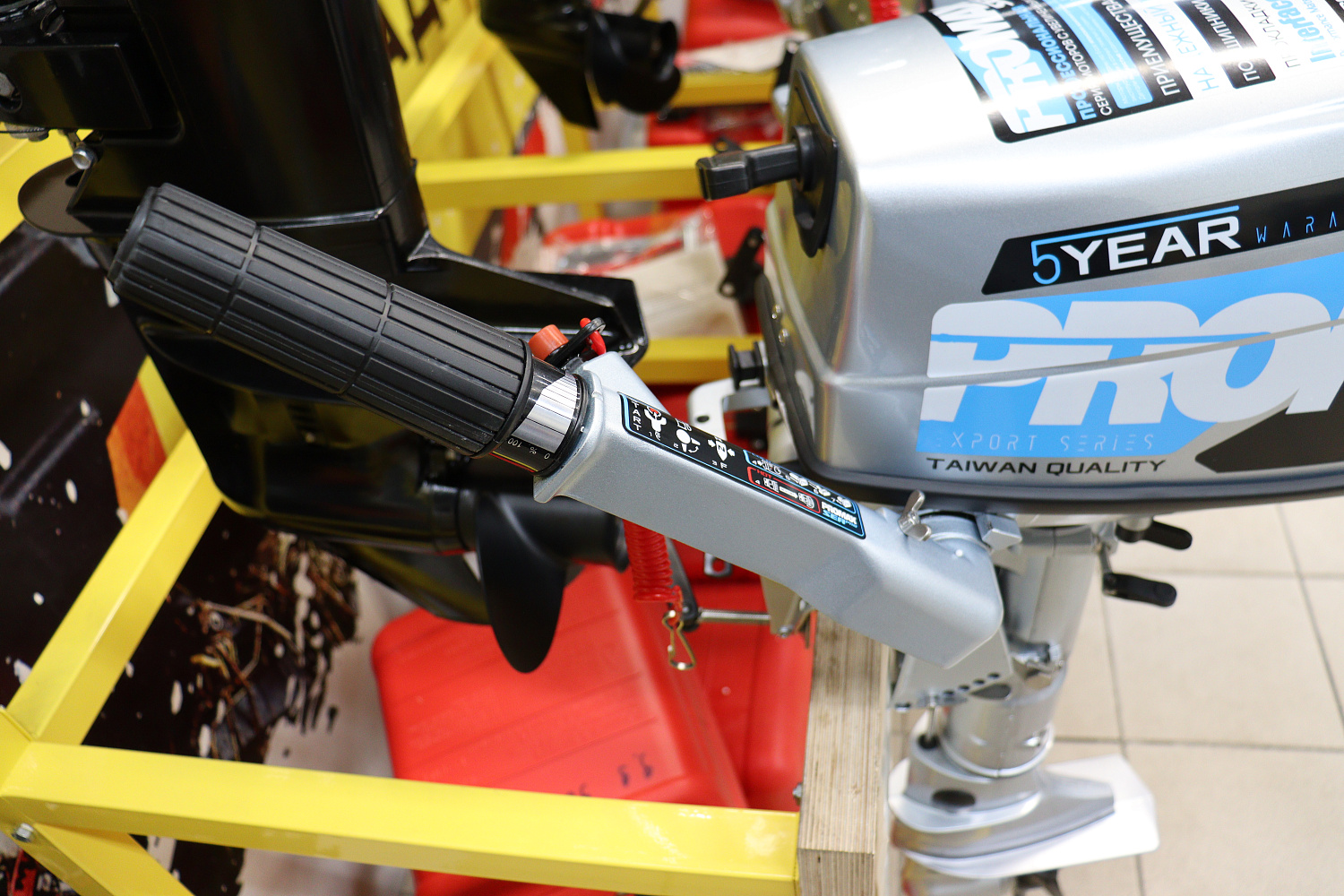 Лодочный мотор PROMAX SP5FHS (внешний бак 12 л) в Ногинске