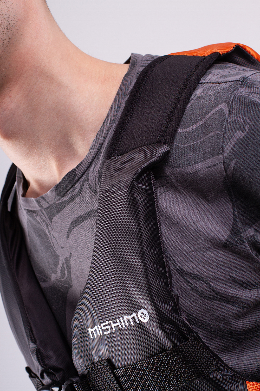 Жилет спасательный MISHIMO PRO Премиум качества Черно-оранжевый в Ногинске